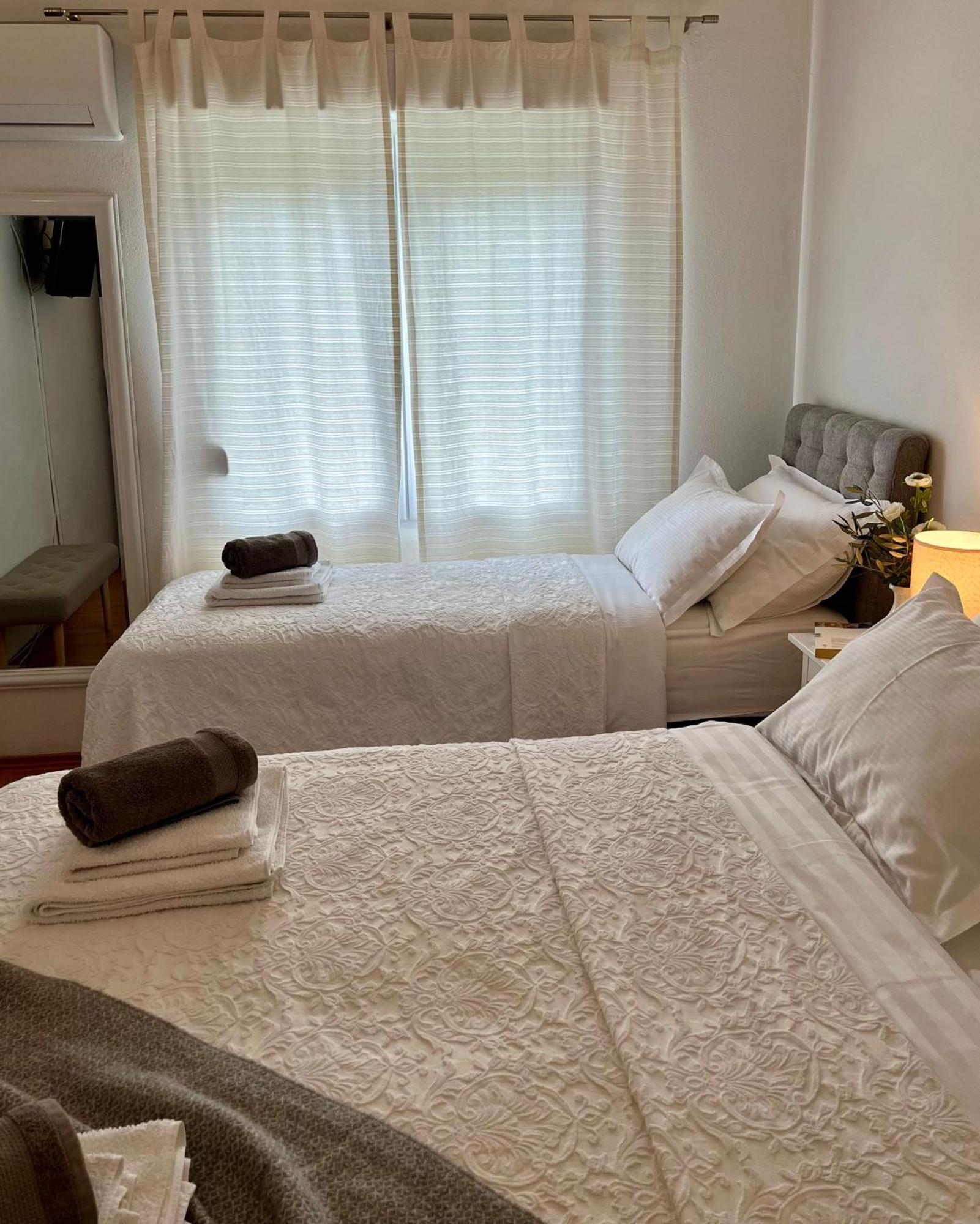 Apartments Curnic Jesenice  Ngoại thất bức ảnh
