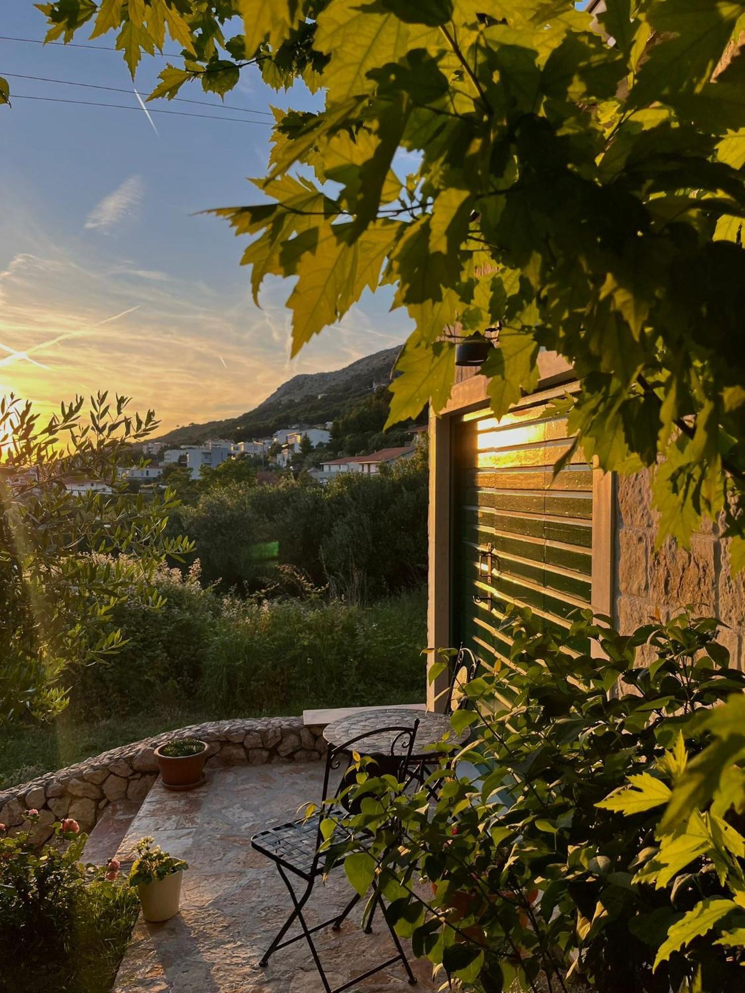 Apartments Curnic Jesenice  Ngoại thất bức ảnh