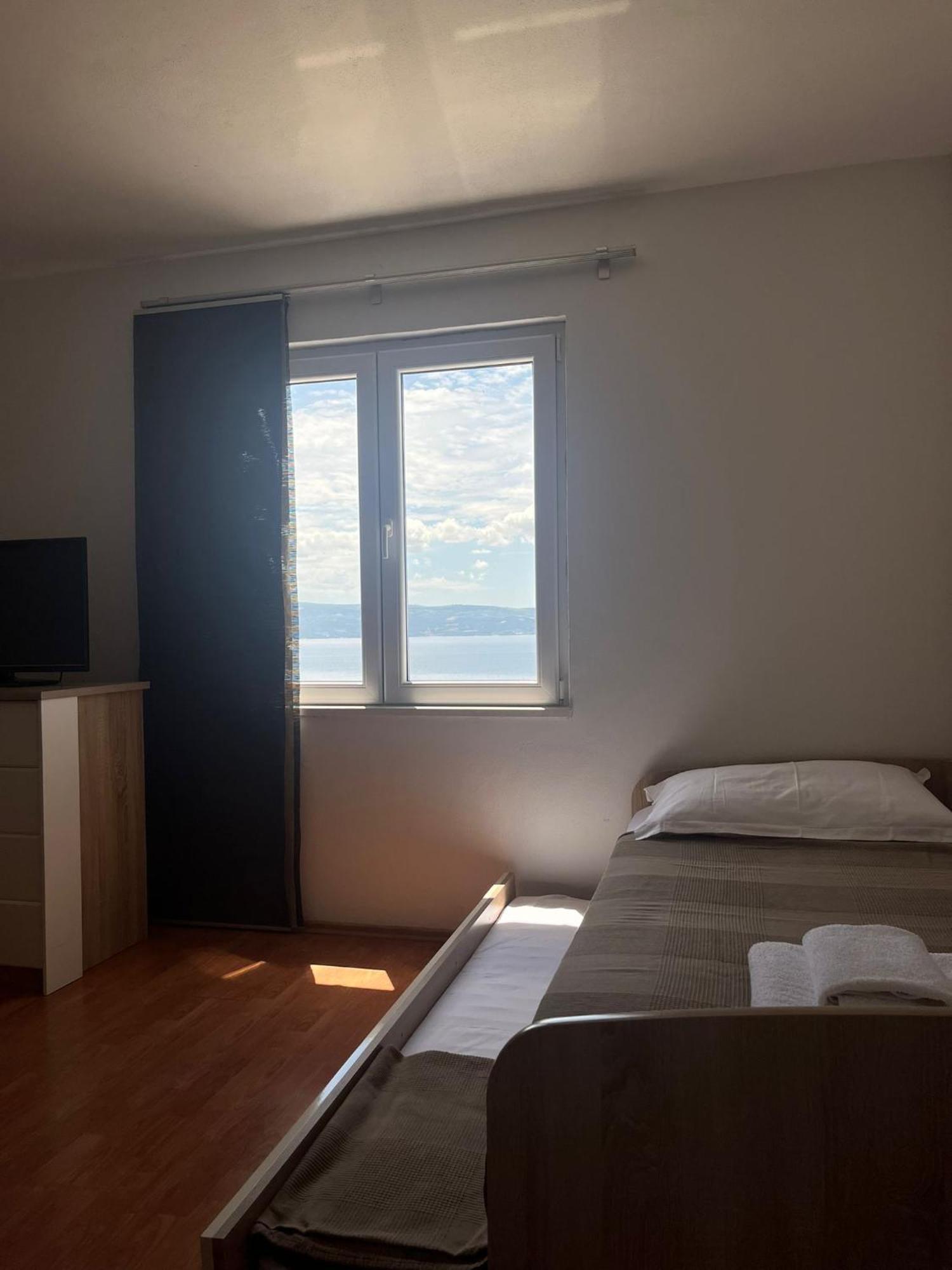 Apartments Curnic Jesenice  Ngoại thất bức ảnh