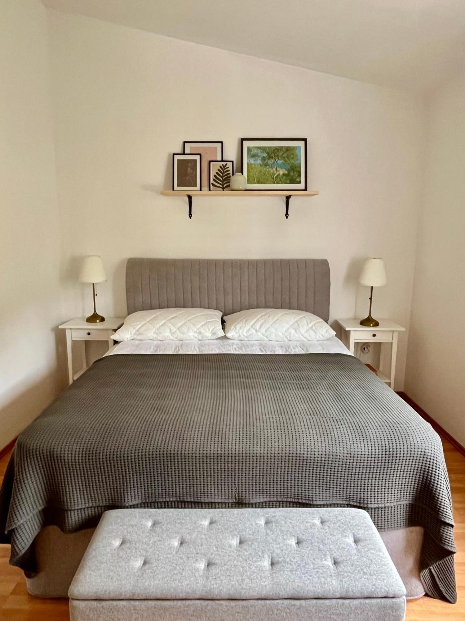 Apartments Curnic Jesenice  Ngoại thất bức ảnh